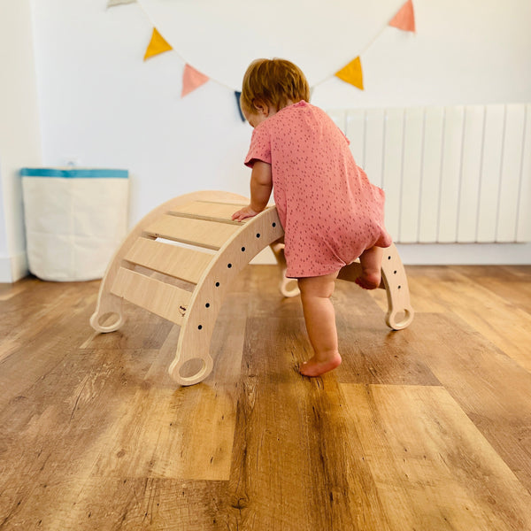 Pikler Triangle d'Apprentissage Pliant en Bois 90 x 60 x 80 CM. TREMSC0007 Woodgo.